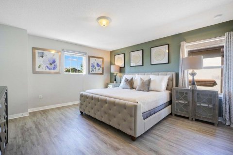 Villa ou maison à vendre à Kissimmee, Floride: 6 chambres, 291.9 m2 № 1789259 - photo 21