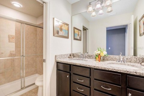 Villa ou maison à vendre à Kissimmee, Floride: 6 chambres, 291.9 m2 № 1789259 - photo 25