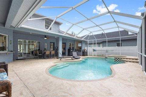 Villa ou maison à vendre à Tampa, Floride: 5 chambres, 325.16 m2 № 2284260 - photo 8