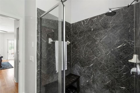 Villa ou maison à vendre à Tampa, Floride: 5 chambres, 325.16 m2 № 2284260 - photo 20