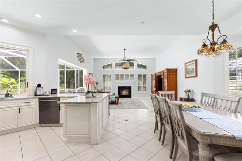 Villa ou maison à vendre à Tampa, Floride: 5 chambres, 325.16 m2 № 2284260 - photo 30