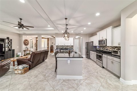 Villa ou maison à vendre à Ocala, Floride: 4 chambres, 237.09 m2 № 2209364 - photo 14