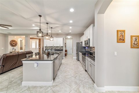 Villa ou maison à vendre à Ocala, Floride: 4 chambres, 237.09 m2 № 2209364 - photo 12