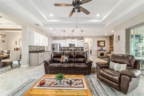 Villa ou maison à vendre à Ocala, Floride: 4 chambres, 237.09 m2 № 2209364 - photo 7