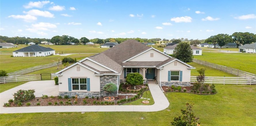 Villa ou maison à Ocala, Floride 4 chambres, 237.09 m2 № 2209364