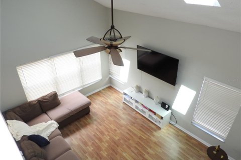 House in Tampa, Florida 3 bedrooms, 203.83 sq.m. № 1815962 - photo 27