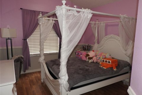 House in Tampa, Florida 3 bedrooms, 203.83 sq.m. № 1815962 - photo 29