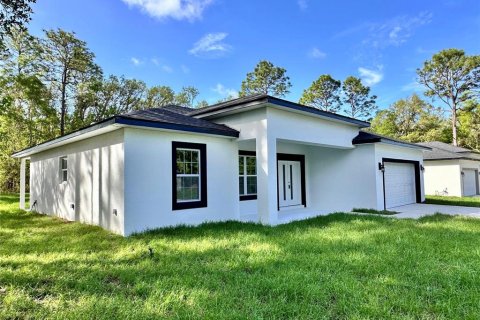 Villa ou maison à vendre à Citrus Springs, Floride: 3 chambres, 142.05 m2 № 1661749 - photo 5