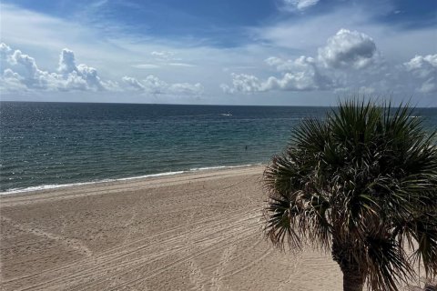 Copropriété à vendre à Fort Lauderdale, Floride: 2 chambres, 153.29 m2 № 2439310 - photo 13