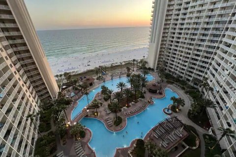Condo in Panama City Beach, Florida, 2 bedrooms  № 561899 - photo 1