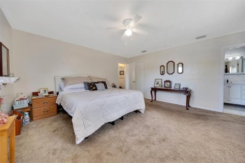House in Beverly Hills, Florida 3 bedrooms, 158.4 sq.m. № 1749252 - photo 18