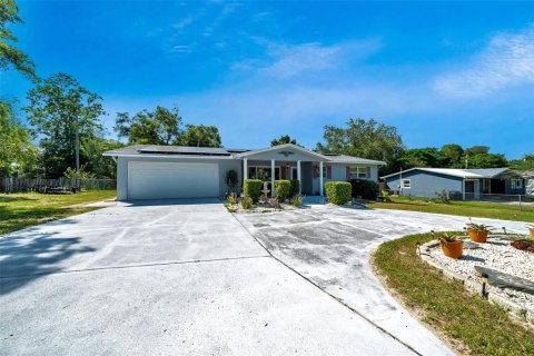 House in Beverly Hills, Florida 3 bedrooms, 158.4 sq.m. № 1749252 - photo 5