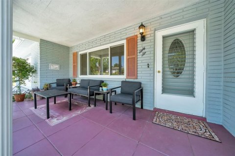 House in Beverly Hills, Florida 3 bedrooms, 158.4 sq.m. № 1749252 - photo 7