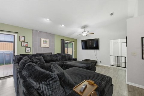 House in Ocala, Florida 4 bedrooms, 175.12 sq.m. № 2213567 - photo 6