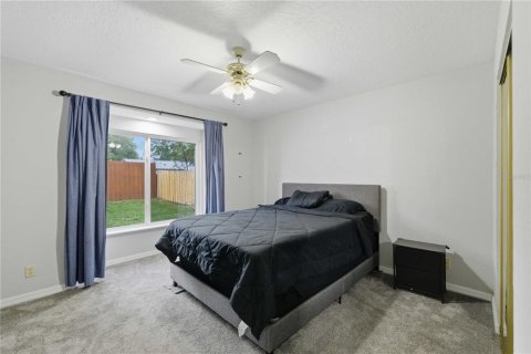 House in Ocala, Florida 4 bedrooms, 175.12 sq.m. № 2213567 - photo 19
