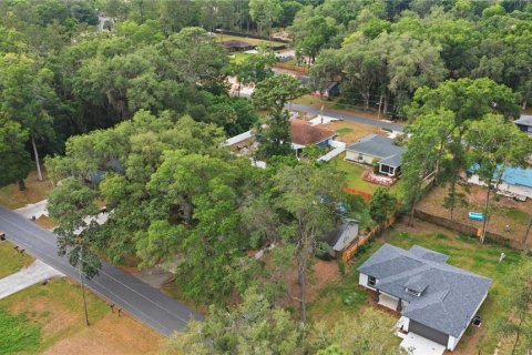 House in Ocala, Florida 4 bedrooms, 175.12 sq.m. № 2213567 - photo 29