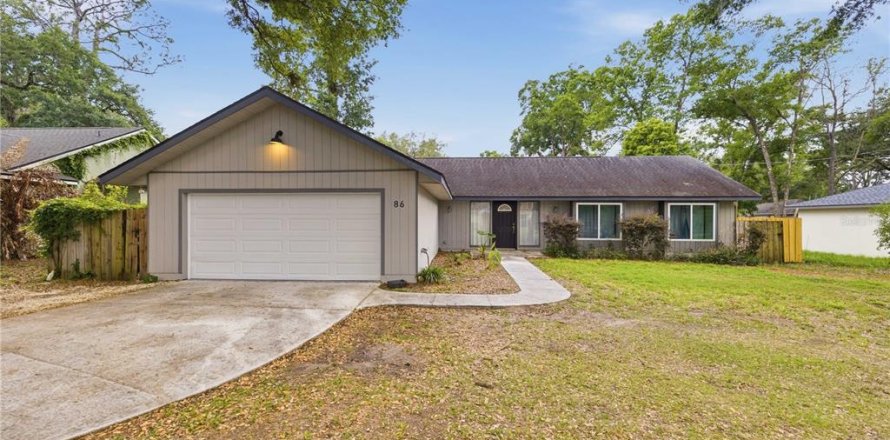 House in Ocala, Florida 4 bedrooms, 175.12 sq.m. № 2213567