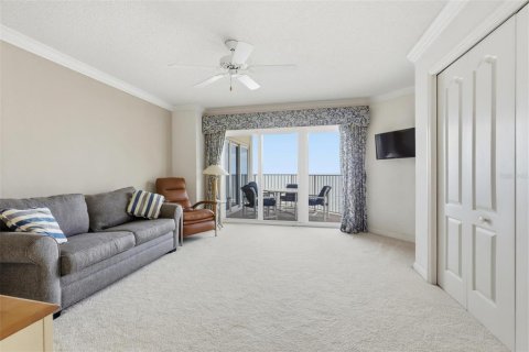 Condo in Daytona Beach Shores, Florida, 2 bedrooms  № 2379192 - photo 17