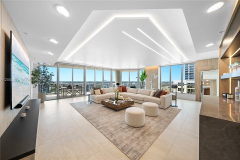 Copropriété à vendre à Hollywood, Floride: 3 chambres, 265.42 m2 № 2248934 - photo 2