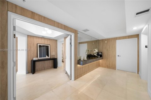Copropriété à vendre à Hollywood, Floride: 3 chambres, 265.42 m2 № 2248934 - photo 13