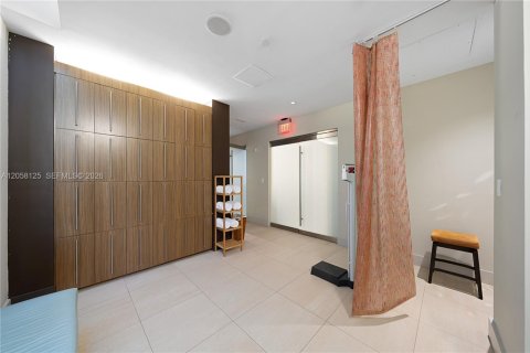Copropriété à vendre à Hollywood, Floride: 3 chambres, 265.42 m2 № 2248934 - photo 27
