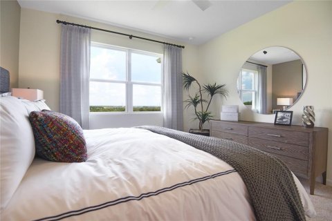 House in Tavares, Florida 4 bedrooms, 197.88 sq.m. № 1537302 - photo 14