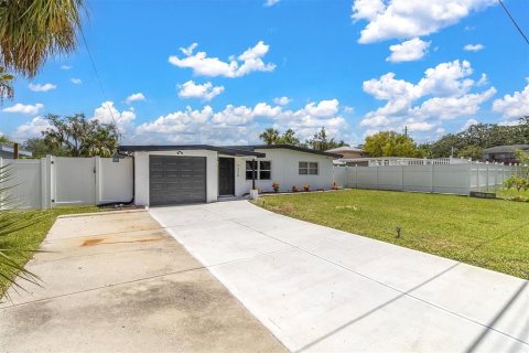 Villa ou maison à vendre à New Port Richey, Floride: 2 chambres, 86.96 m2 № 1900839 - photo 27