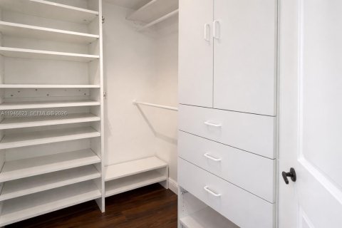 Купить кондоминиум в Хайалиа Гарденс, Флорида 3 спальни, 110.55м2, № 2003369 - фото 9