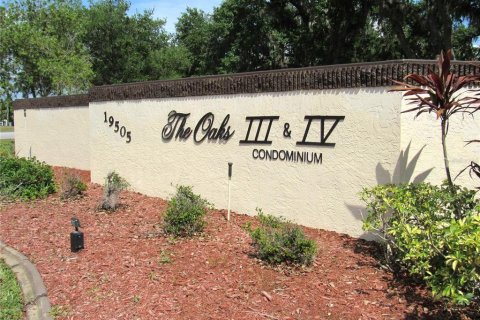 Condo in Port Charlotte, Florida, 2 bedrooms № 2204452 - photo 3