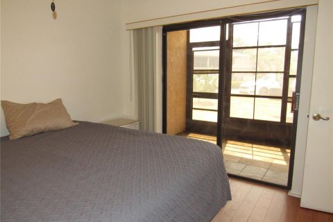 Condo in Port Charlotte, Florida, 2 bedrooms № 2204452 - photo 14
