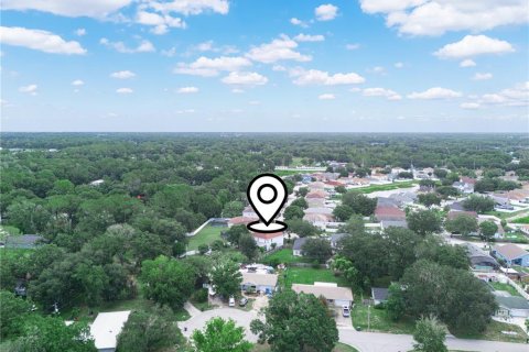 House in Lakeland, Florida 4 bedrooms, 268.02 sq.m. № 2221282 - photo 29
