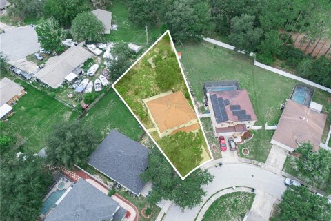 House in Lakeland, Florida 4 bedrooms, 268.02 sq.m. № 2221282 - photo 28