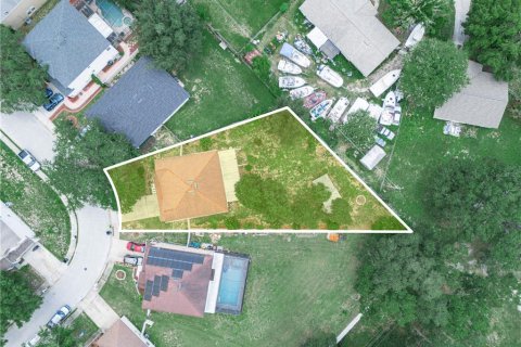 House in Lakeland, Florida 4 bedrooms, 268.02 sq.m. № 2221282 - photo 27