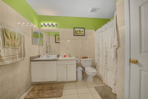 House in Lakeland, Florida 4 bedrooms, 268.02 sq.m. № 2221282 - photo 21