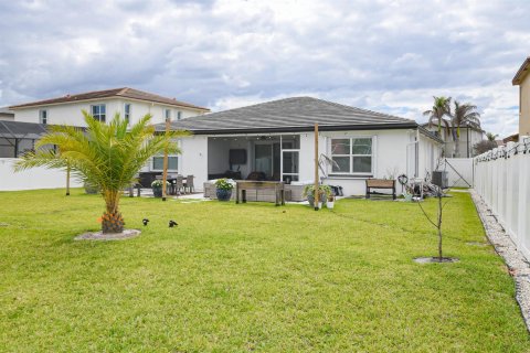 Villa ou maison à vendre à Port St. Lucie, Floride: 3 chambres, 182.27 m2 № 2175382 - photo 25
