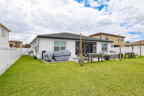 Villa ou maison à vendre à Port St. Lucie, Floride: 3 chambres, 182.27 m2 № 2175382 - photo 27