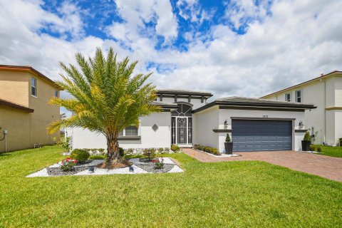 Villa ou maison à vendre à Port St. Lucie, Floride: 3 chambres, 182.27 m2 № 2175382 - photo 2
