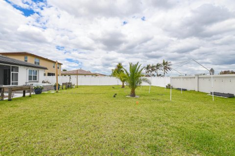 Villa ou maison à vendre à Port St. Lucie, Floride: 3 chambres, 182.27 m2 № 2175382 - photo 28
