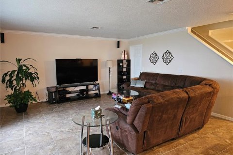 House in Clermont, Florida 4 bedrooms, 304.81 sq.m. № 1881278 - photo 15