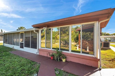 Casa en venta en Port Richey, Florida, 2 dormitorios, 78.6 m2 № 1585774 - foto 24