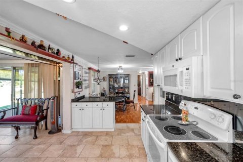 Casa en venta en Port Richey, Florida, 2 dormitorios, 78.6 m2 № 1585774 - foto 20