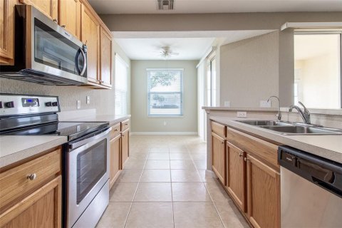 Condo in Ocala, Florida, 2 bedrooms  № 2394302 - photo 17