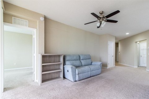Condo in Ocala, Florida, 2 bedrooms  № 2394302 - photo 10