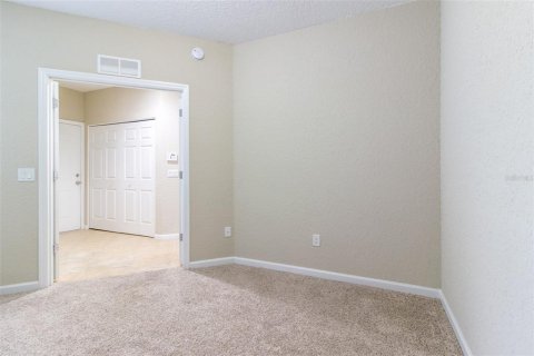 Condo in Ocala, Florida, 2 bedrooms  № 2394302 - photo 7