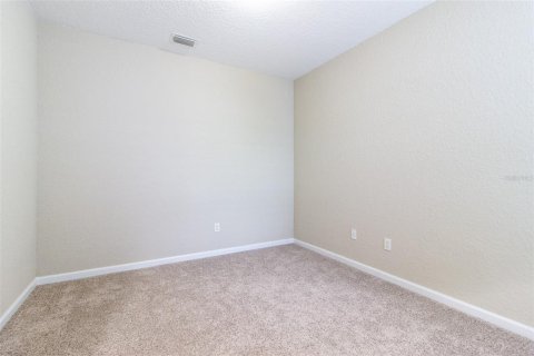 Condo in Ocala, Florida, 2 bedrooms  № 2394302 - photo 8