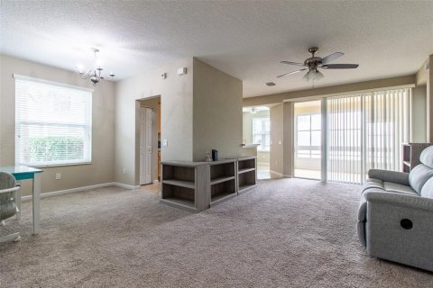 Condo in Ocala, Florida, 2 bedrooms  № 2394302 - photo 9