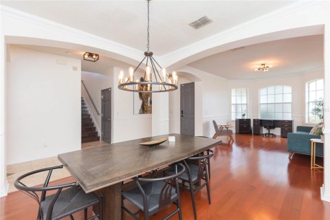 Villa ou maison à vendre à Wesley Chapel, Floride: 4 chambres, 259.94 m2 № 2348160 - photo 5