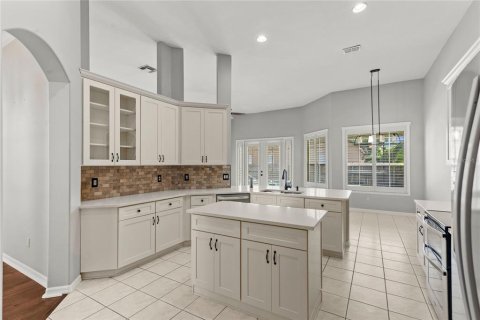 House in Longwood, Florida 4 bedrooms, 270.07 sq.m. № 1902996 - photo 9