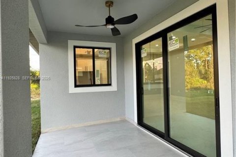 Casa en venta en Lehigh Acres, Florida, 3 dormitorios, 142.23 m2 № 1984299 - foto 24