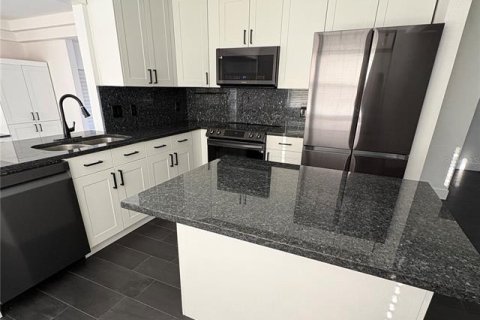 Villa ou maison à vendre à Pinellas Park, Floride: 4 chambres, 118.54 m2 № 2414982 - photo 9